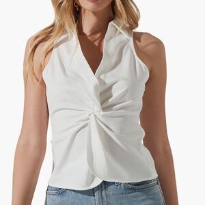 ASTR the Label Twist Front Sleeveless Top X-Small